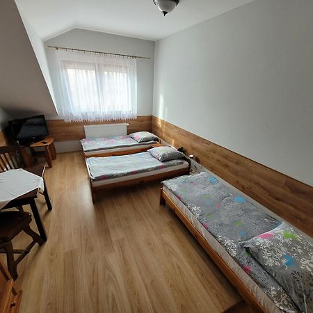 Zlota Roza Hotel Sedziszow Buitenkant foto