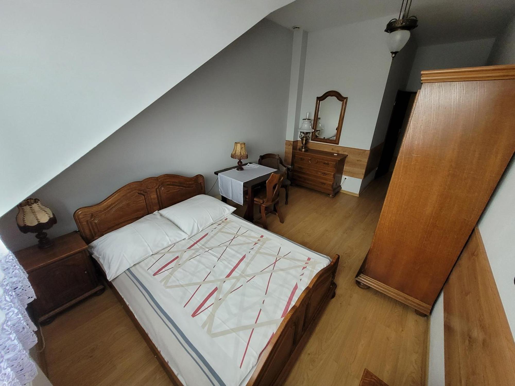 Zlota Roza Hotel Sedziszow Buitenkant foto